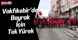 Vakfıkebir’de Bayrak İçin Tek Yürek