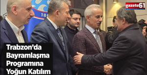 Trabzon'da geleneksel bayramlaşma töreni Büyükşehir Belediyesi'nde gerçekleşti